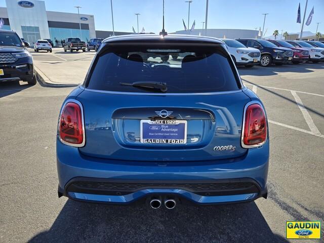 used 2024 MINI Hardtop car, priced at $23,900