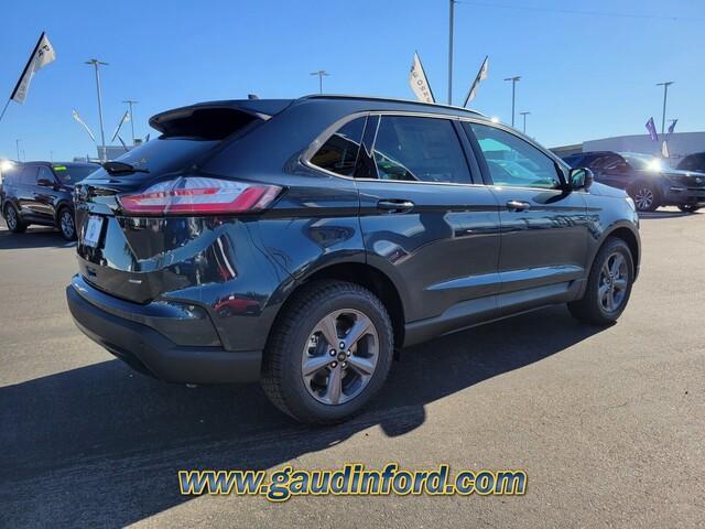 new 2024 Ford Edge car, priced at $42,006