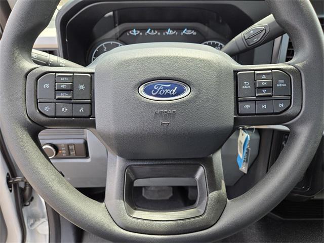 new 2025 Ford F-450 car, priced at $64,153