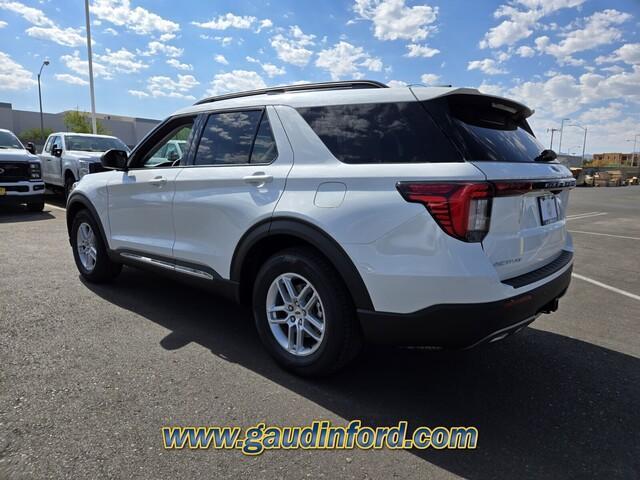 new 2025 Ford Explorer car