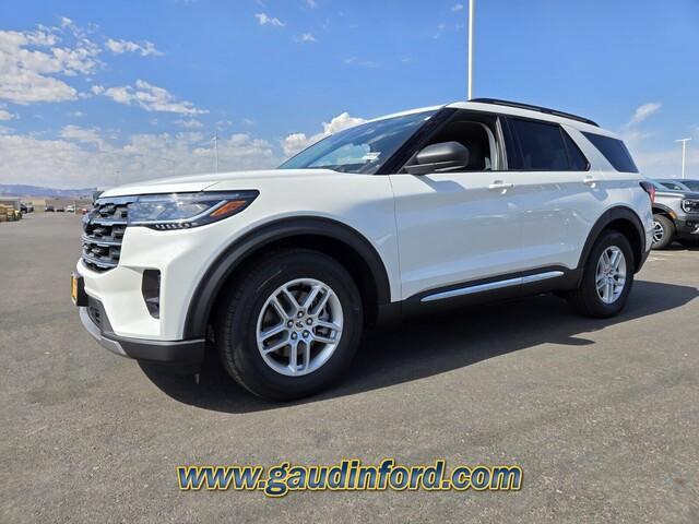 new 2025 Ford Explorer car