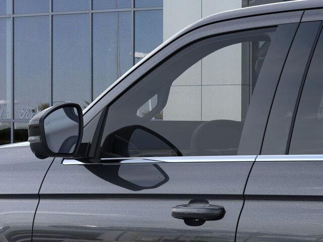 new 2025 Ford Expedition car, priced at $78,007