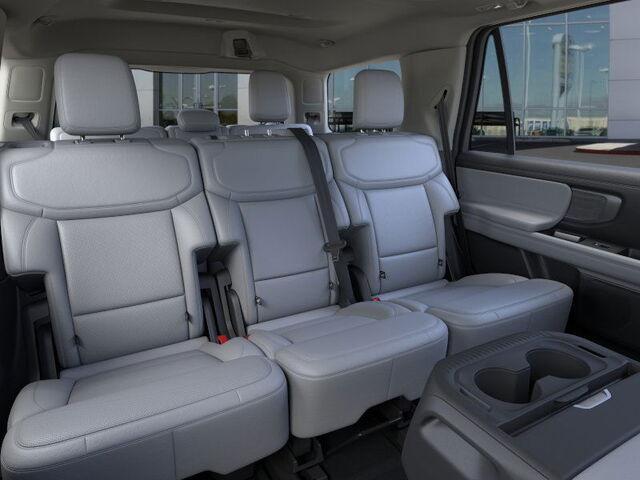 new 2025 Ford Expedition car, priced at $78,007