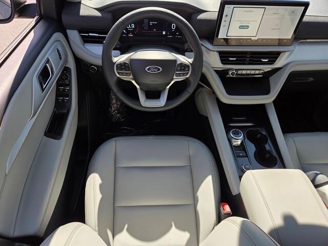 new 2025 Ford Explorer car, priced at $43,665