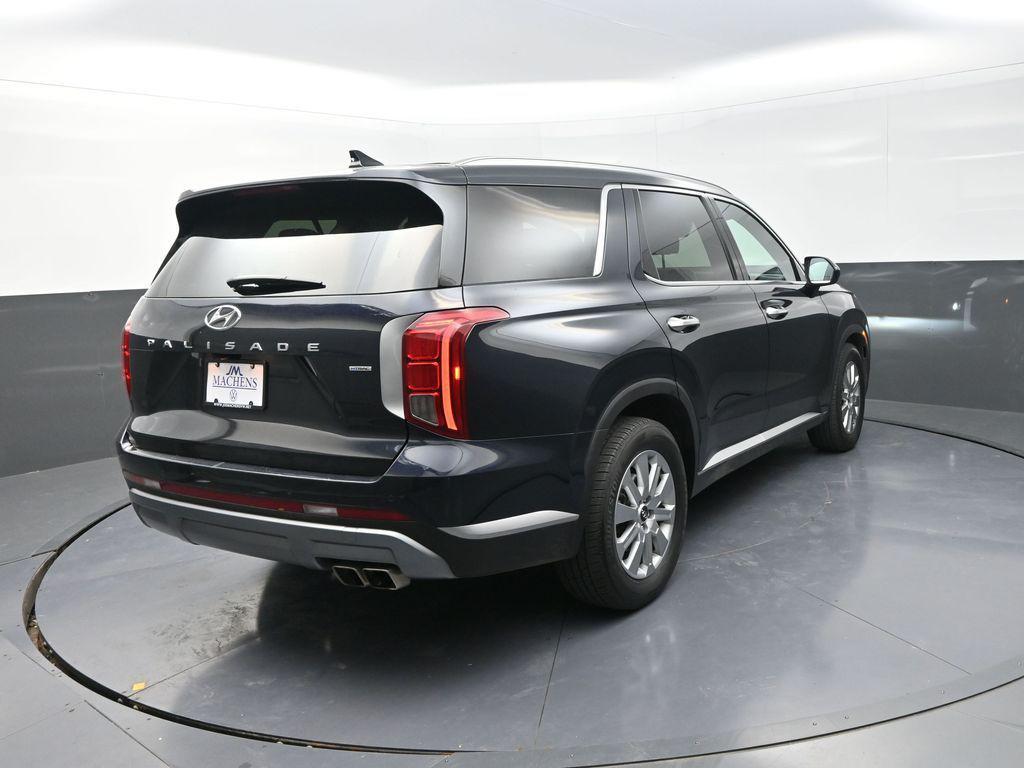 used 2025 Hyundai Palisade car, priced at $35,009