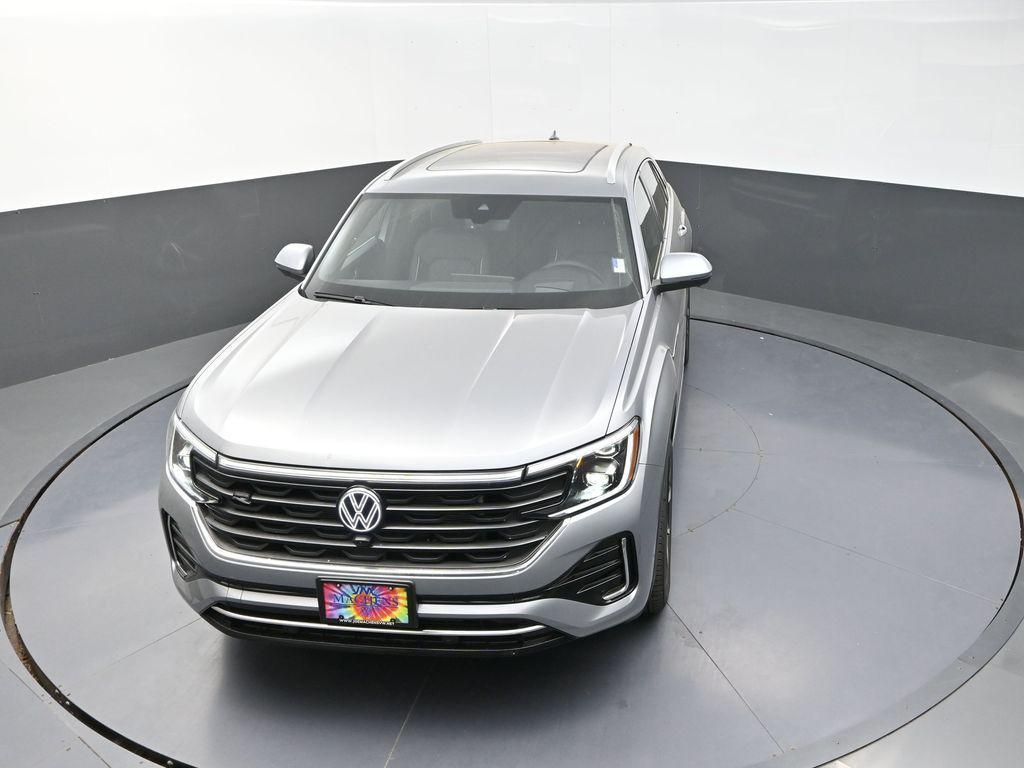 new 2025 Volkswagen Atlas Cross Sport car, priced at $49,435