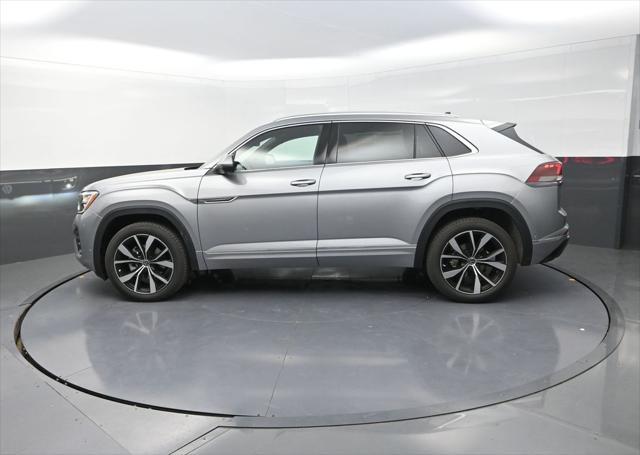 new 2025 Volkswagen Atlas Cross Sport car, priced at $51,435