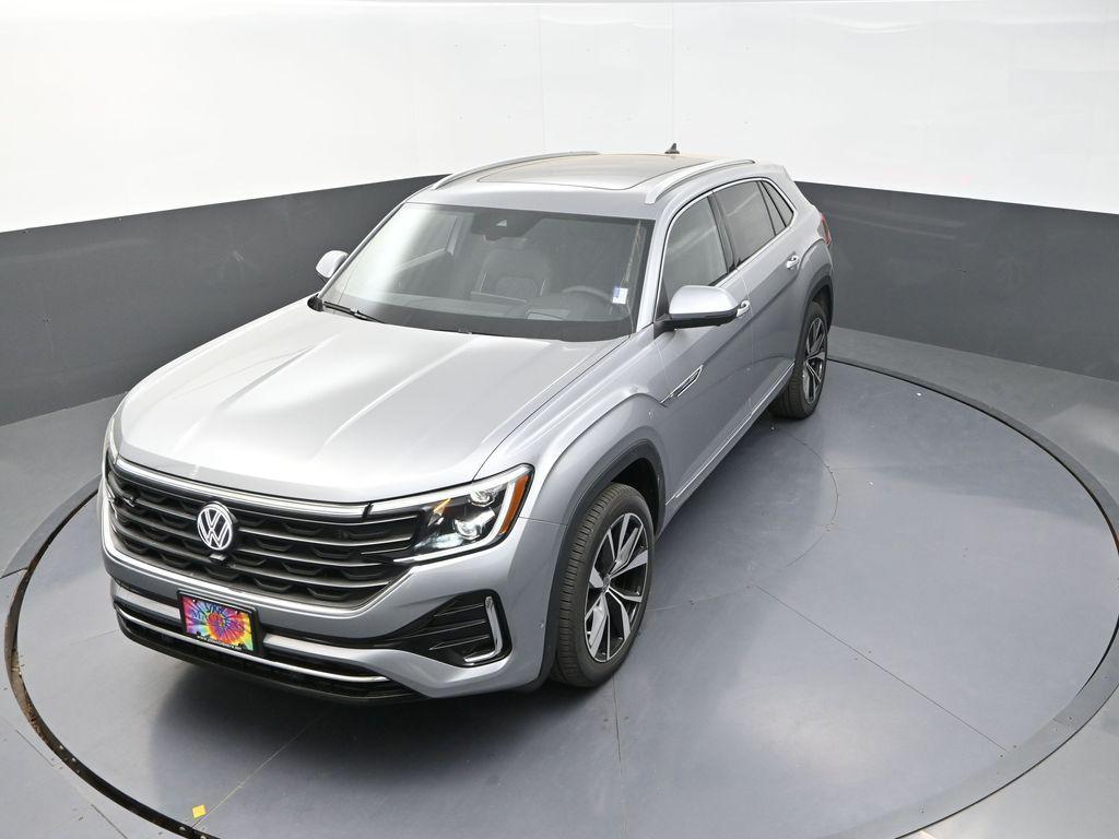 new 2025 Volkswagen Atlas Cross Sport car, priced at $49,435