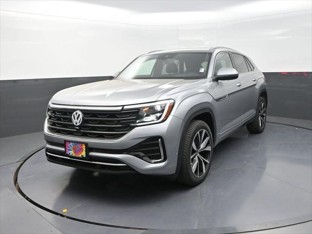 new 2025 Volkswagen Atlas Cross Sport car, priced at $51,435