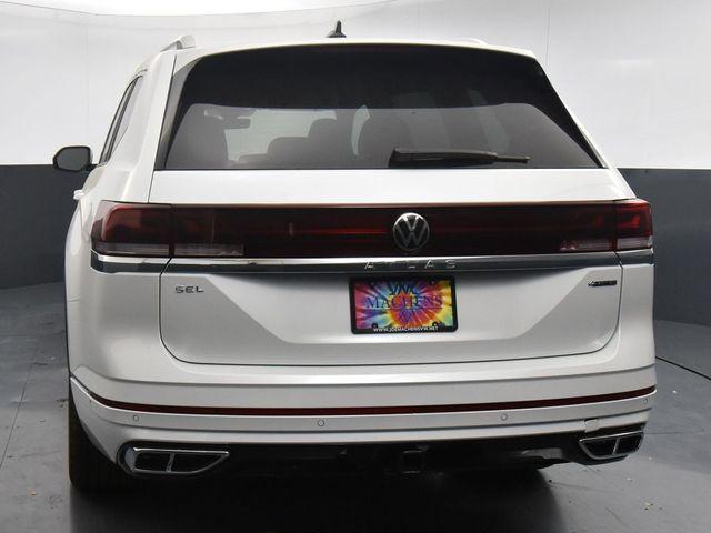 new 2025 Volkswagen Atlas car, priced at $52,175