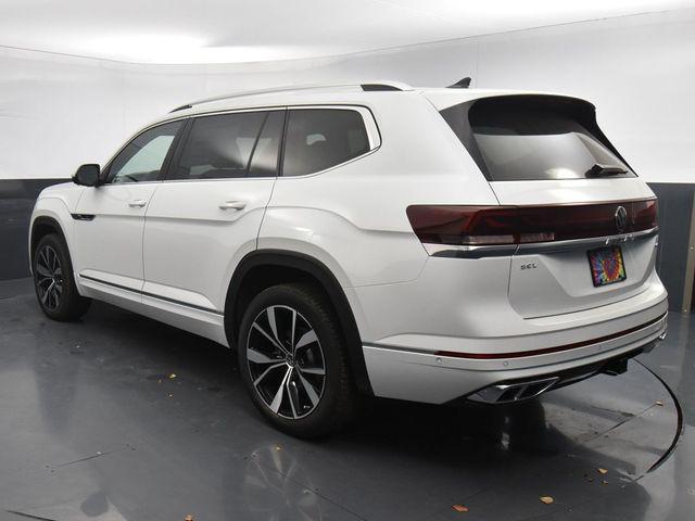 new 2025 Volkswagen Atlas car, priced at $52,175