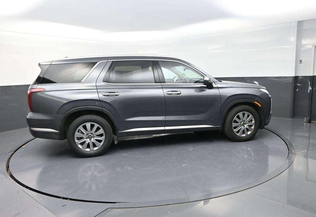 used 2025 Hyundai Palisade car, priced at $34,922