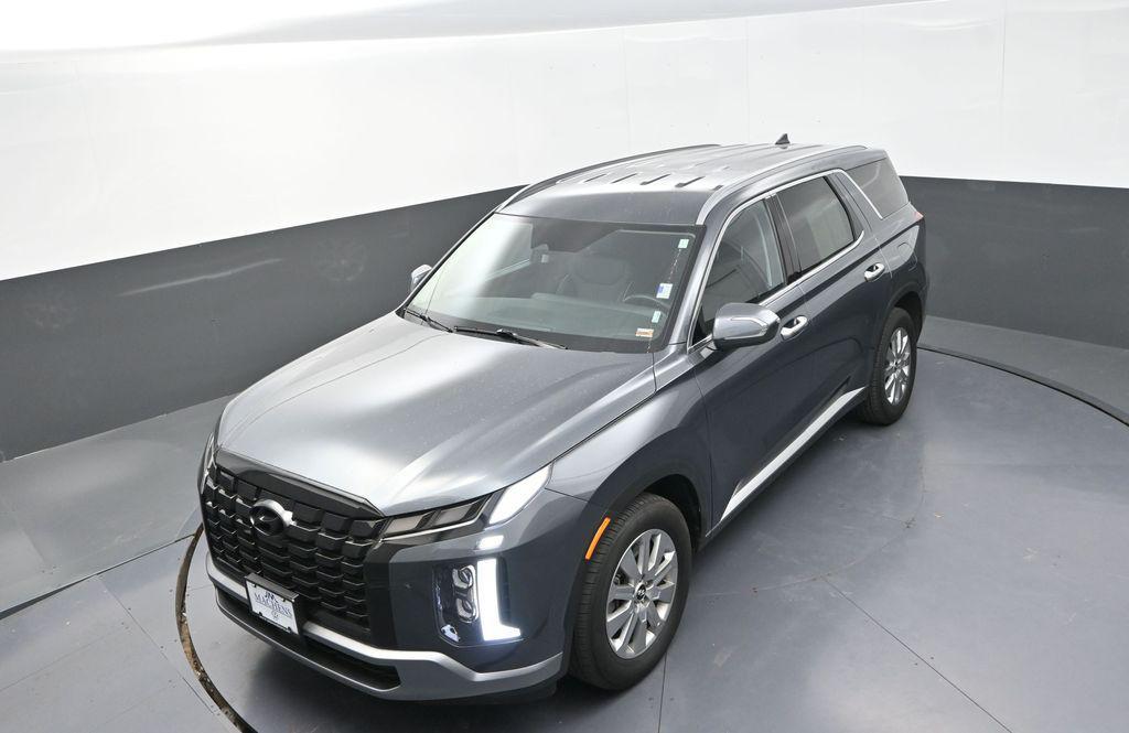 used 2025 Hyundai Palisade car, priced at $34,922