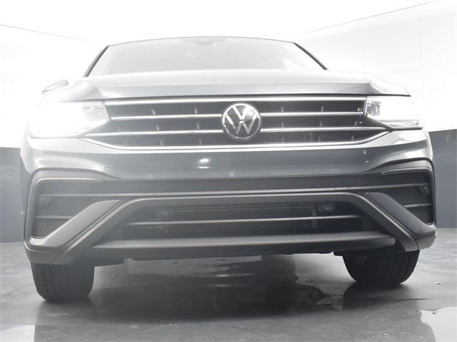 new 2024 Volkswagen Tiguan car, priced at $33,423