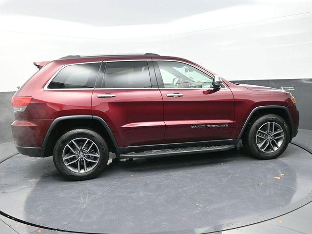 used 2017 Jeep Grand Cherokee car, priced at $12,123