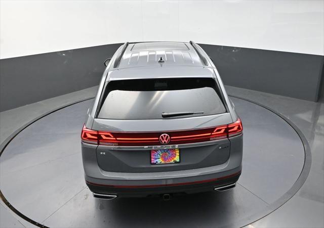 new 2025 Volkswagen Atlas car, priced at $46,073