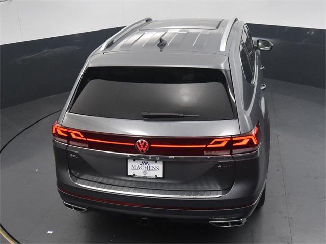 new 2024 Volkswagen Atlas car, priced at $51,531