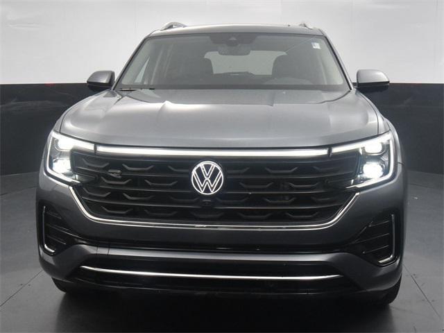 new 2024 Volkswagen Atlas car, priced at $51,531