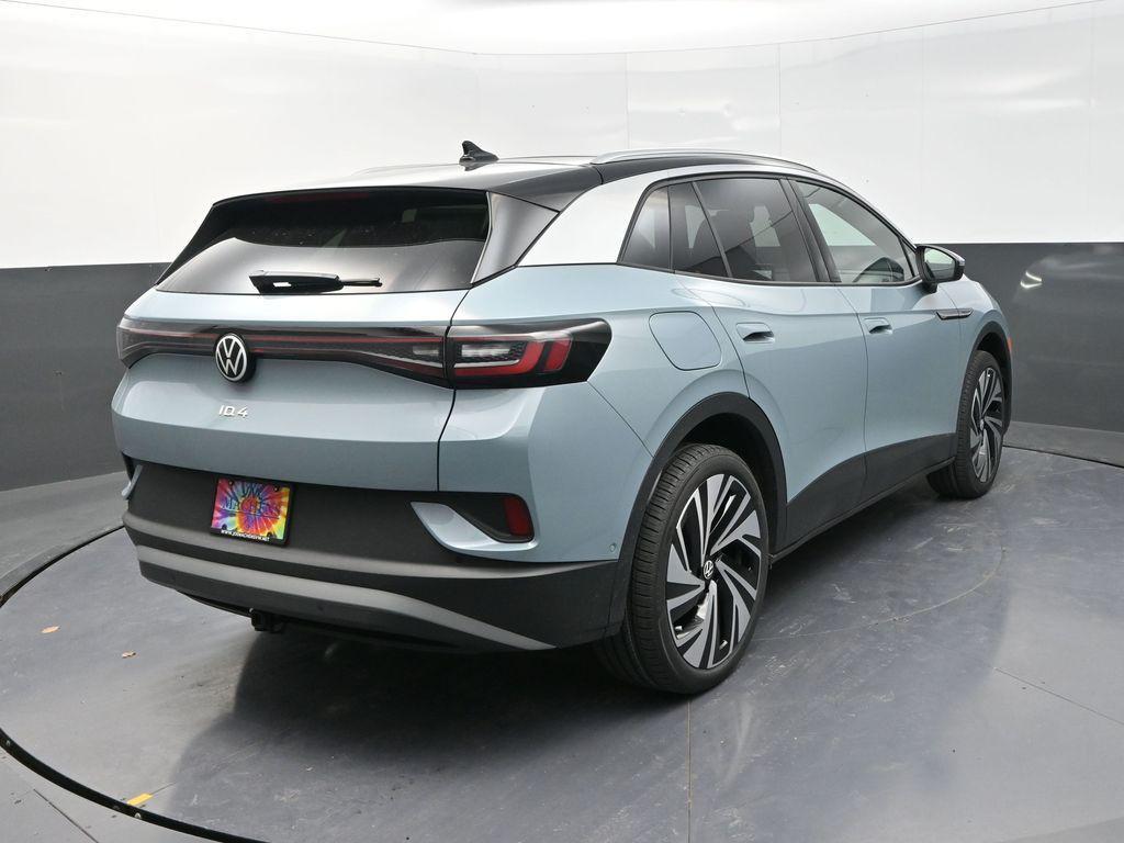 new 2025 Volkswagen ID.4 car, priced at $49,028