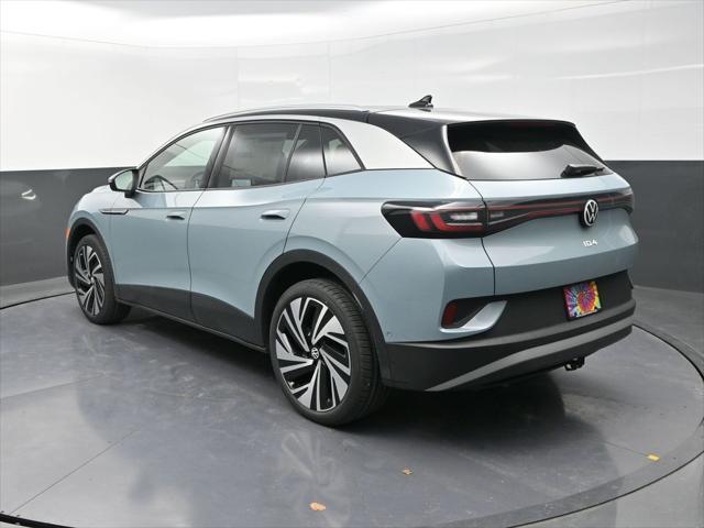 new 2025 Volkswagen ID.4 car, priced at $52,528