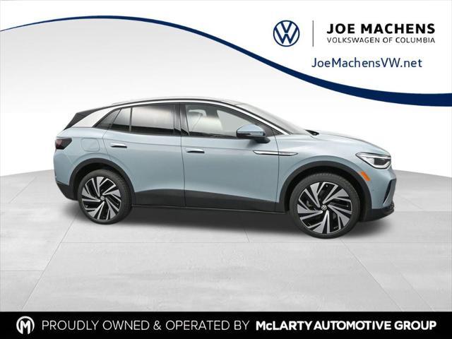 new 2025 Volkswagen ID.4 car, priced at $54,461