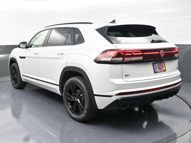 new 2025 Volkswagen Atlas Cross Sport car, priced at $49,411