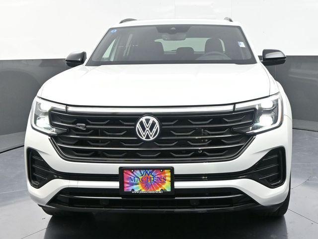 new 2025 Volkswagen Atlas Cross Sport car, priced at $49,411