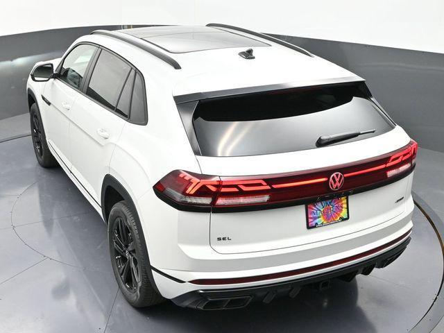 new 2025 Volkswagen Atlas Cross Sport car, priced at $49,411