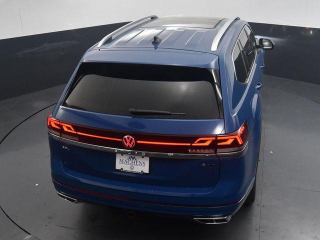 new 2025 Volkswagen Atlas car, priced at $51,738