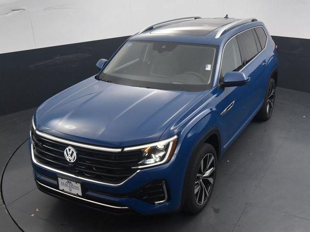 new 2025 Volkswagen Atlas car, priced at $51,738