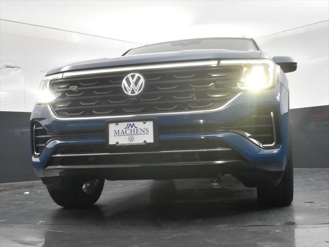 new 2025 Volkswagen Atlas car, priced at $51,738