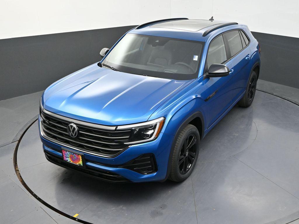 new 2025 Volkswagen Atlas Cross Sport car, priced at $47,307