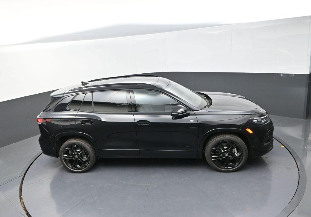 new 2025 Volkswagen Tiguan car, priced at $37,298