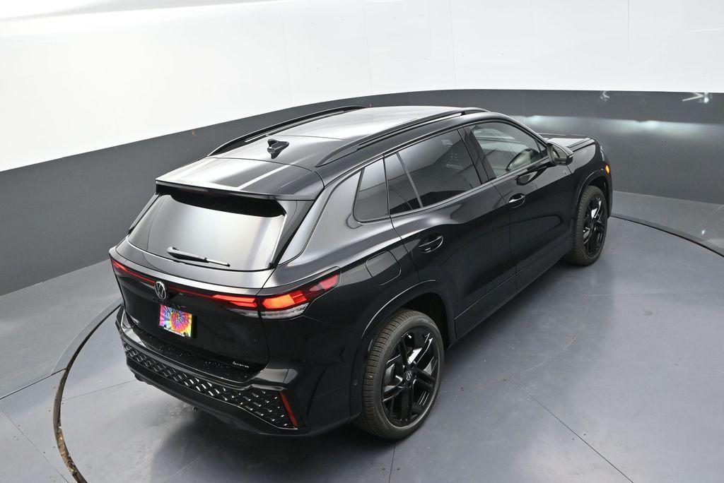 new 2025 Volkswagen Tiguan car, priced at $37,298