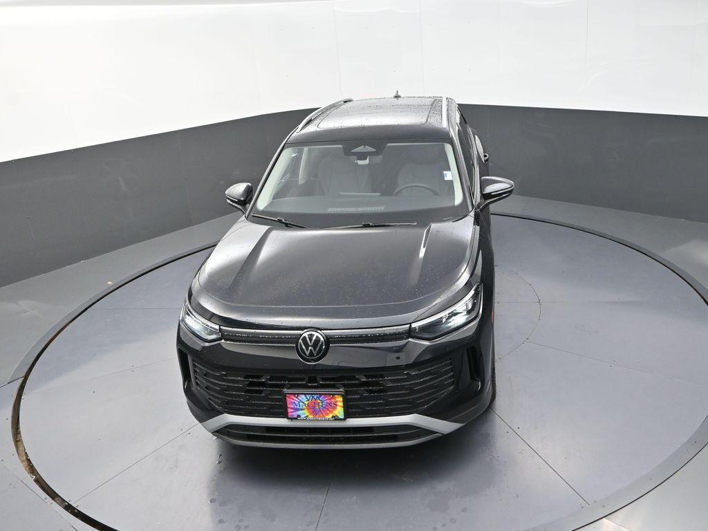 new 2025 Volkswagen Tiguan car, priced at $34,671