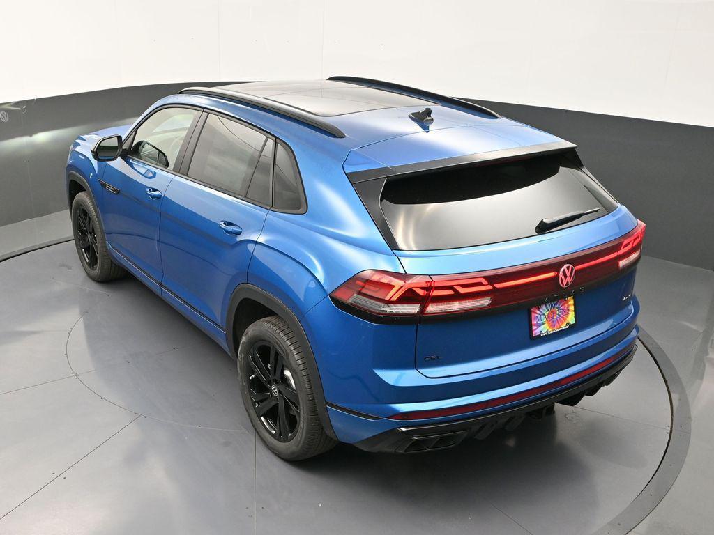 new 2025 Volkswagen Atlas Cross Sport car, priced at $47,307