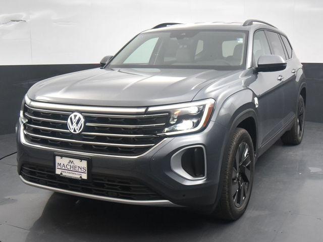 new 2024 Volkswagen Atlas car, priced at $40,445