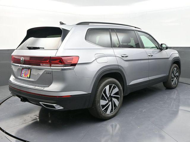 new 2024 Volkswagen Atlas car, priced at $40,998