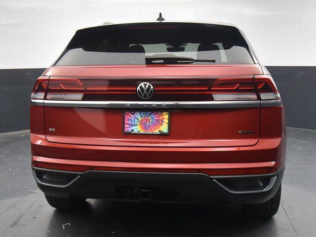 new 2024 Volkswagen Atlas Cross Sport car, priced at $39,386