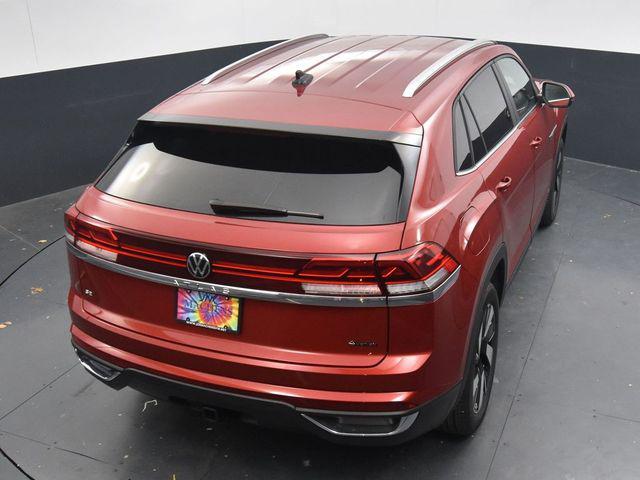 new 2024 Volkswagen Atlas Cross Sport car, priced at $39,386