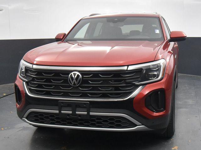 new 2024 Volkswagen Atlas Cross Sport car, priced at $39,386