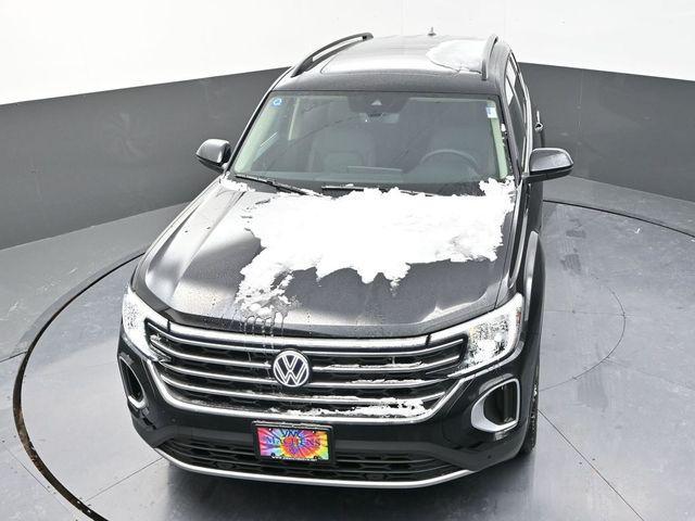 new 2025 Volkswagen Atlas car, priced at $44,561