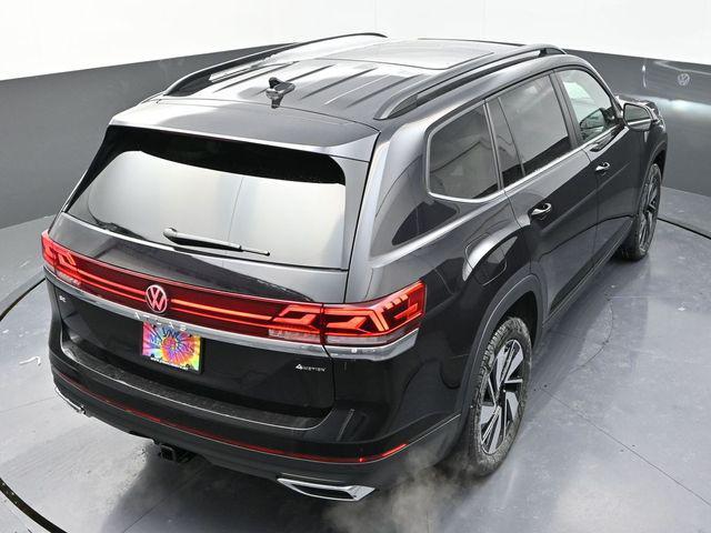 new 2025 Volkswagen Atlas car, priced at $44,561