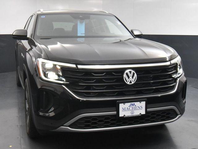 new 2024 Volkswagen Atlas Cross Sport car, priced at $45,580