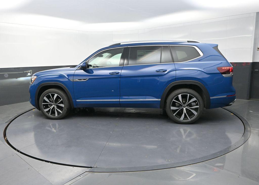 new 2025 Volkswagen Atlas car, priced at $50,411