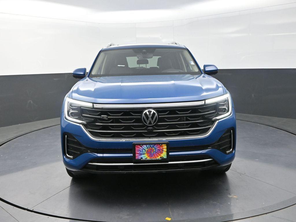 new 2025 Volkswagen Atlas car, priced at $50,411