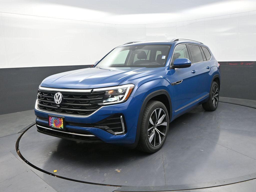 new 2025 Volkswagen Atlas car, priced at $50,411
