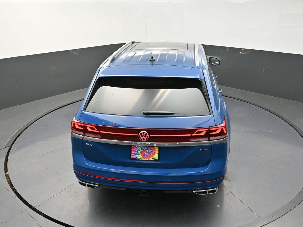 new 2025 Volkswagen Atlas car, priced at $50,411