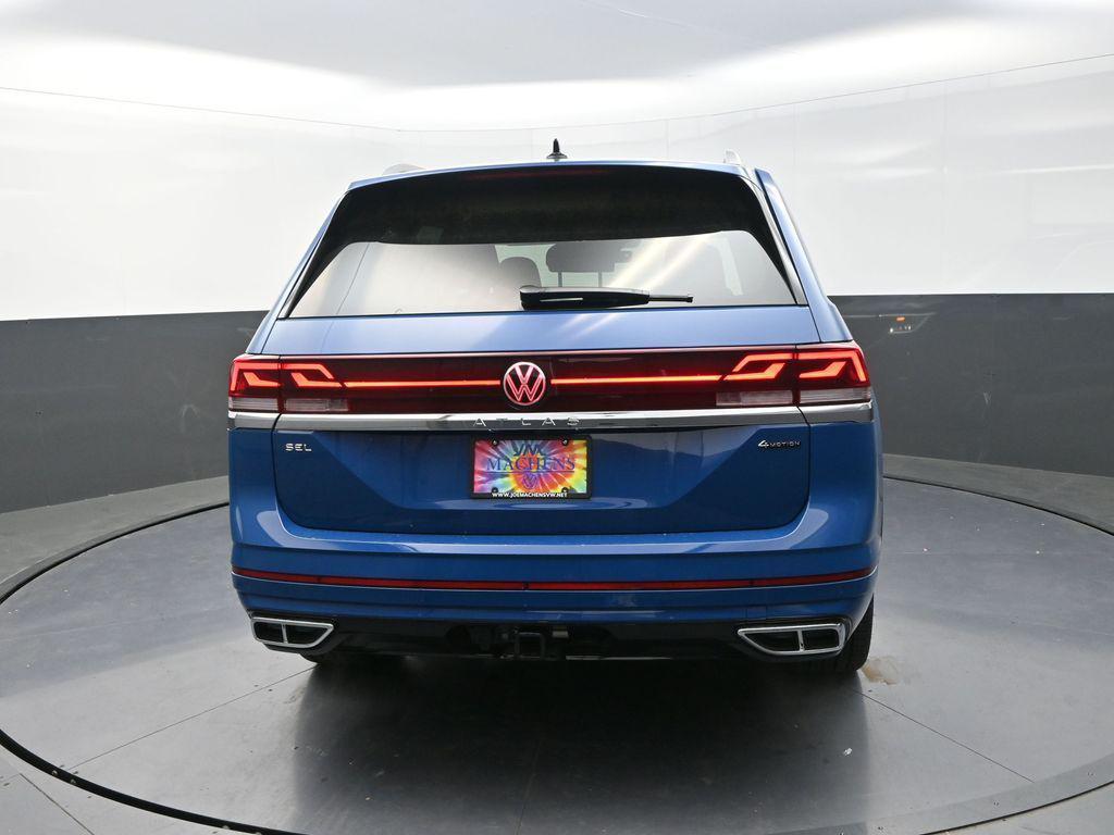 new 2025 Volkswagen Atlas car, priced at $50,411