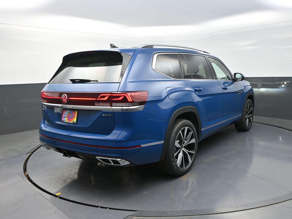 new 2025 Volkswagen Atlas car, priced at $50,411